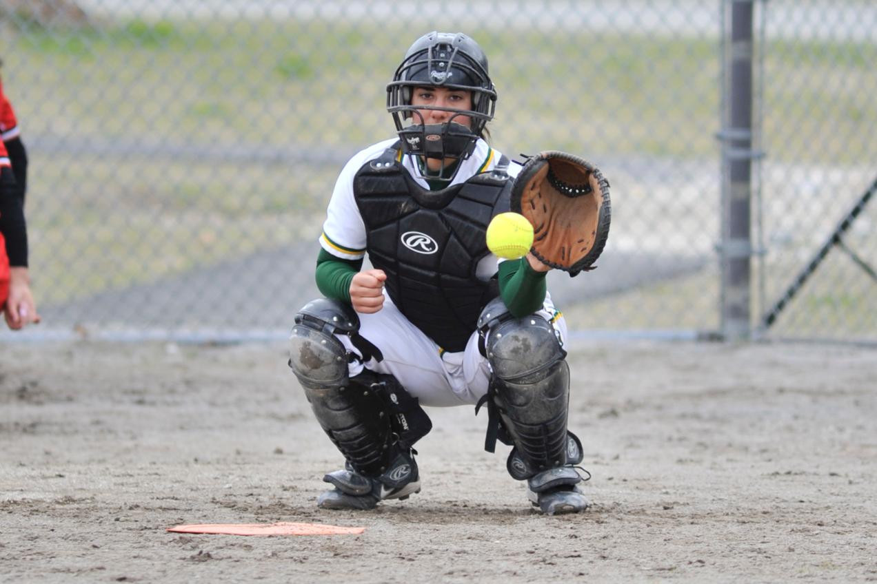 Fitchburg State Splits Doubleheader With Salem State