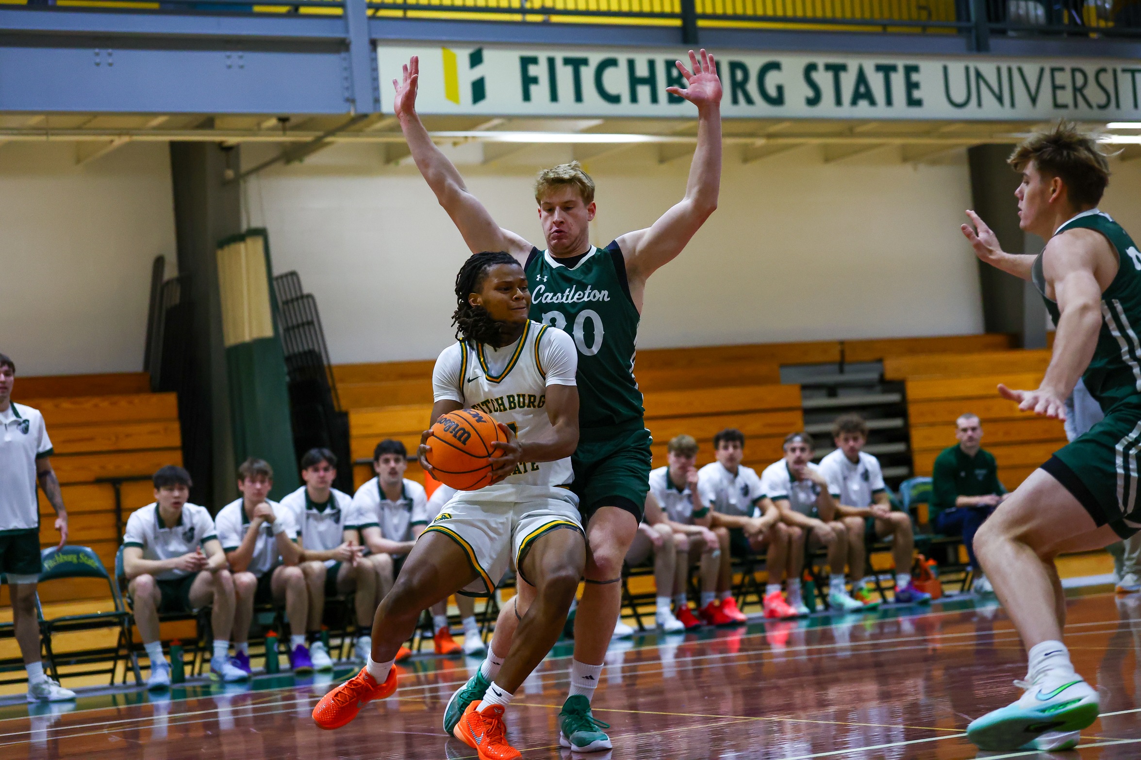Men&rsquo;s Basketball Bested by Lasers