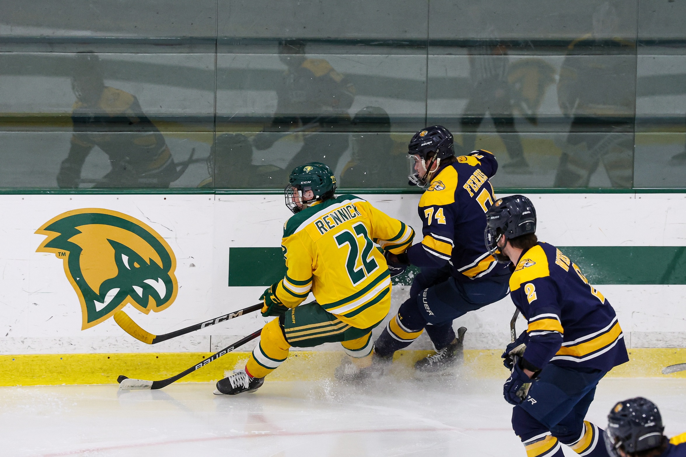 Ice Hockey Clipped By AMCATS In MASCAC Action