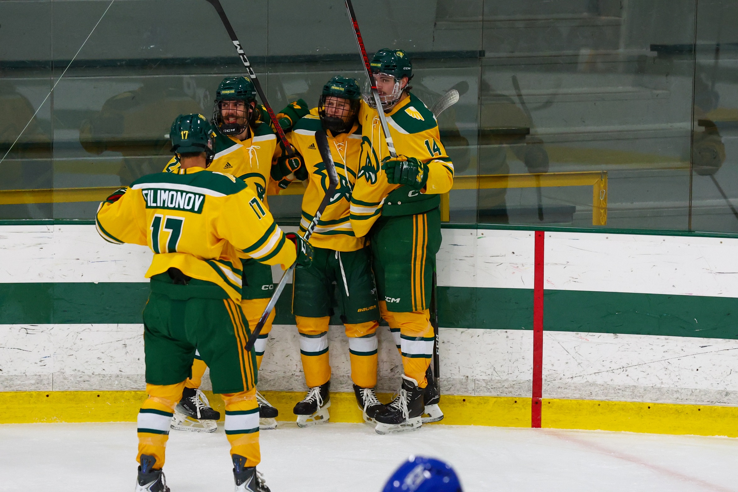 Ice Hockey Clipped By Beacons In Non-Conference Action
