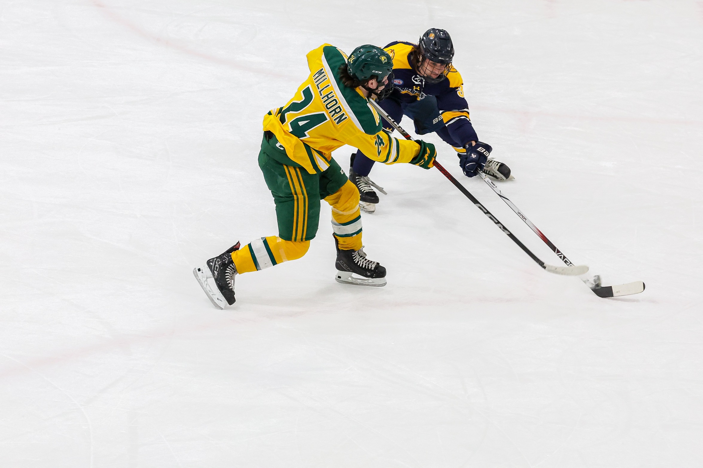 Ice Hockey Edged By Beavers In Non-Conference Action