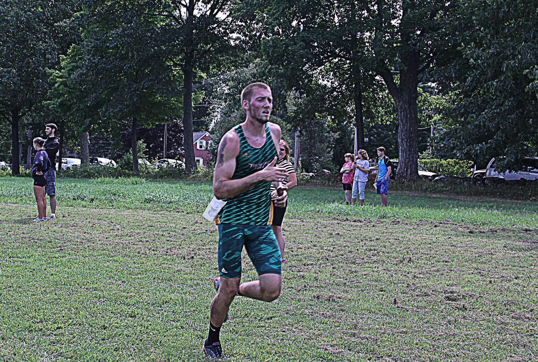 Fitchburg State Shines At Worcester City Meet