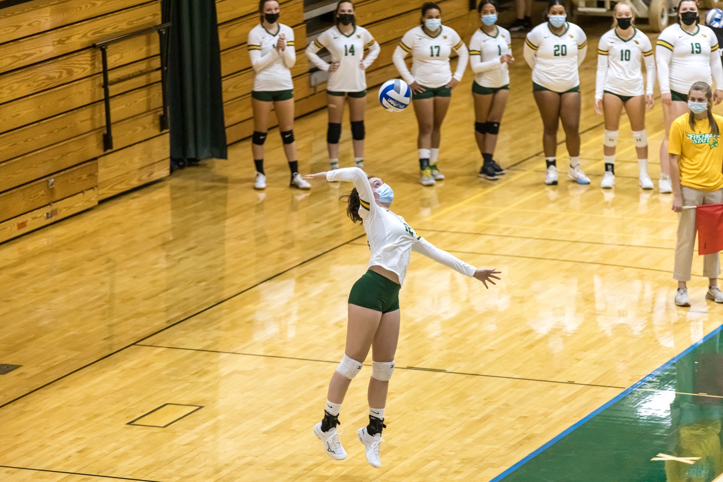 Falcons Close Out 2021 Season At Salem State