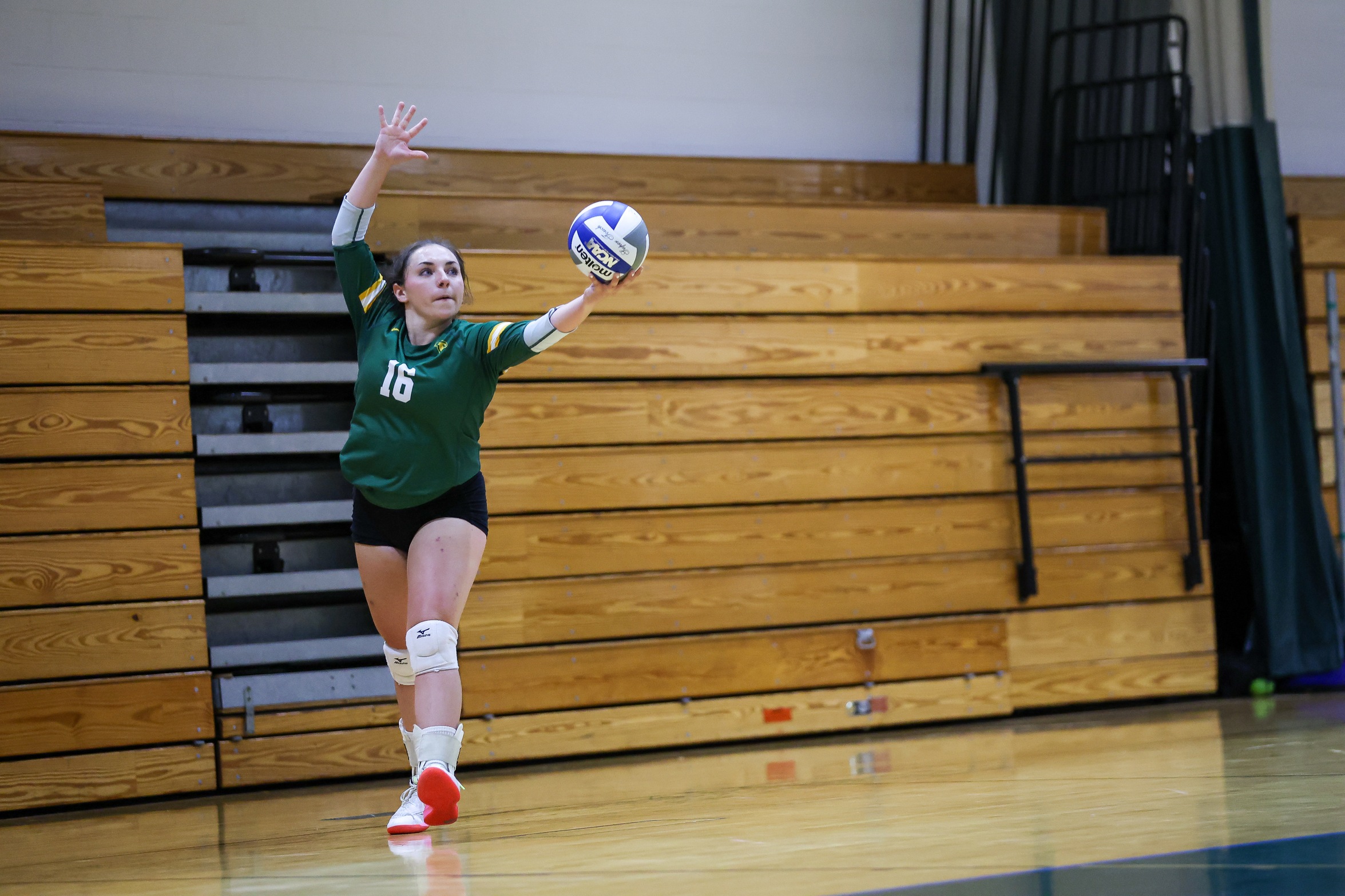 Women's Volleyball Topped By Chargers In Straight Sets